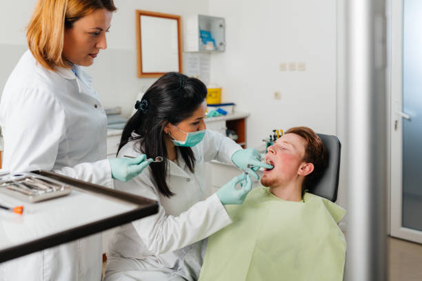 Best Emergency Tooth Extraction in St Ansgar, IA